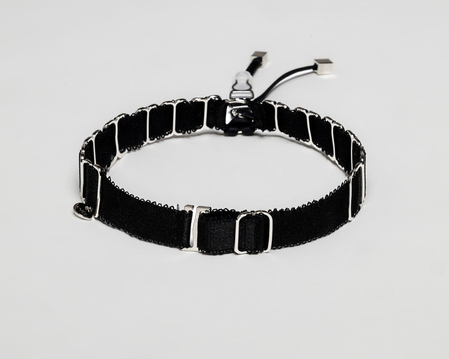 NOIR GARTER BELT