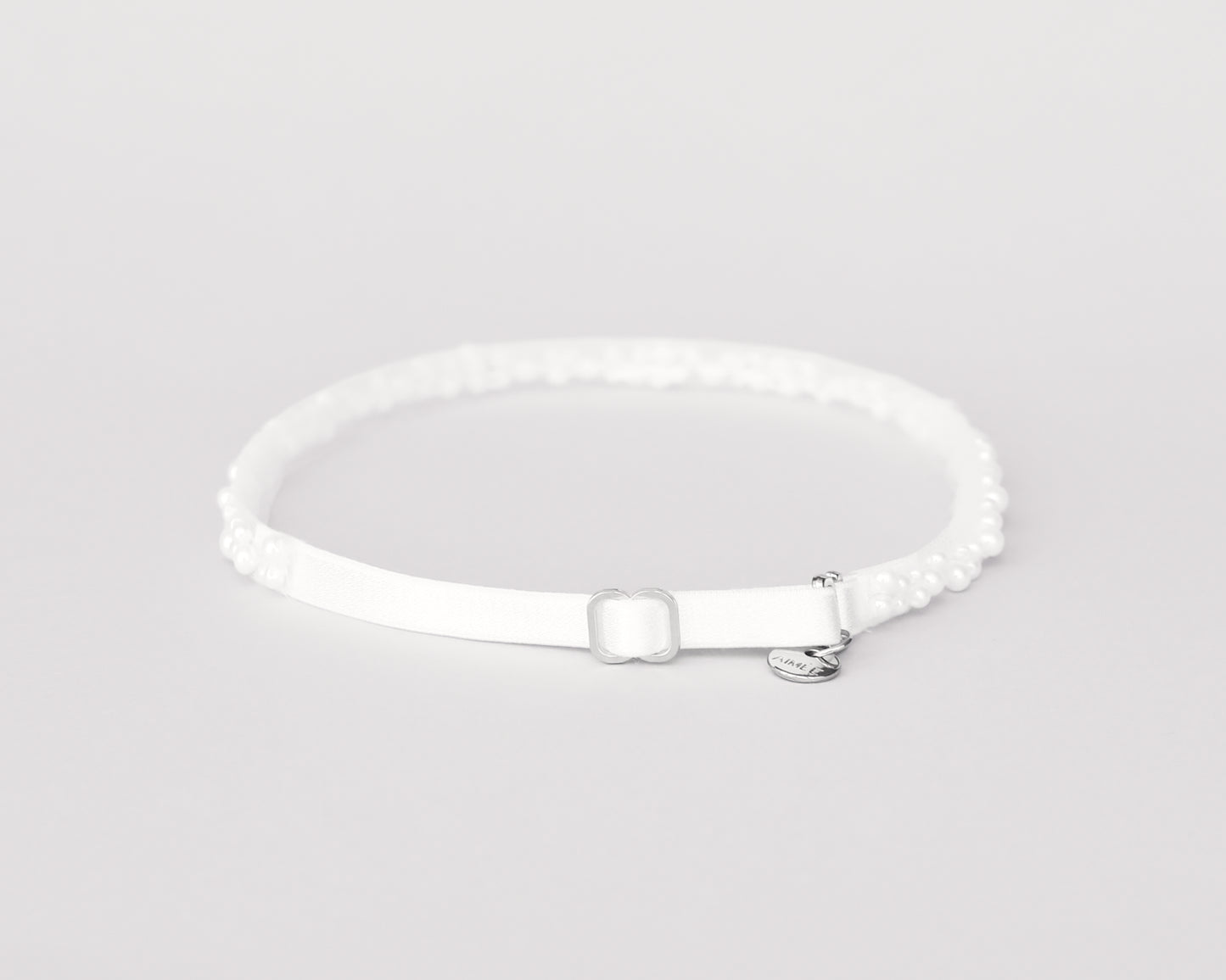 MAGIC PEARL GARTER
