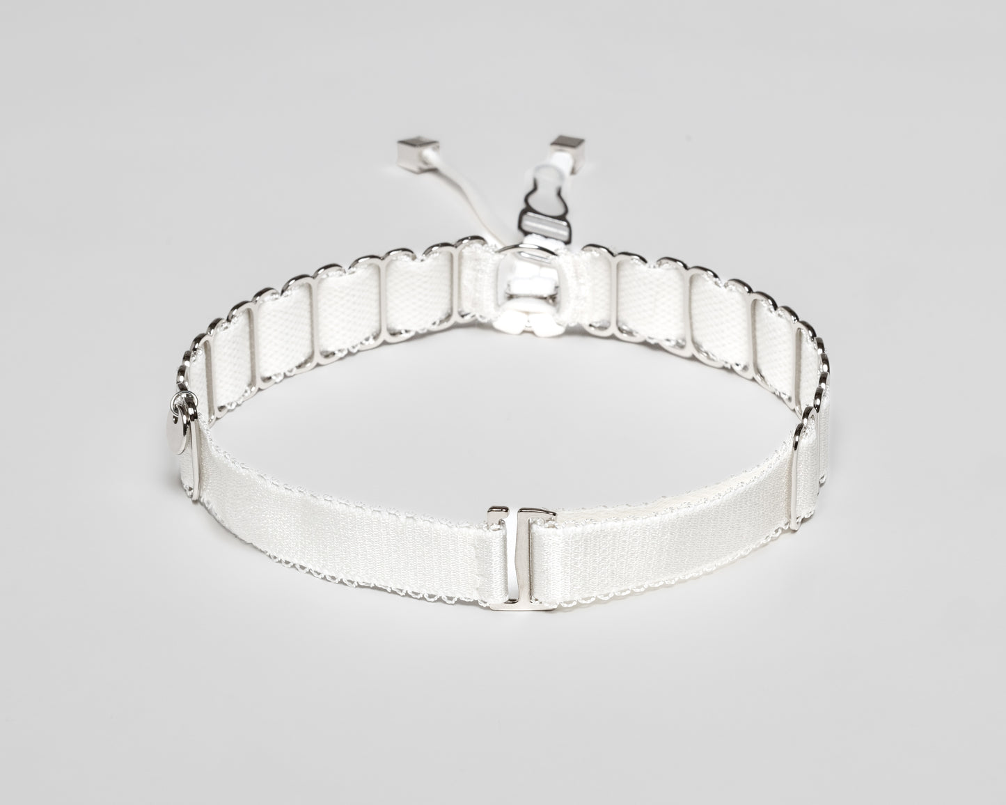 CRÈME GARTER BELT