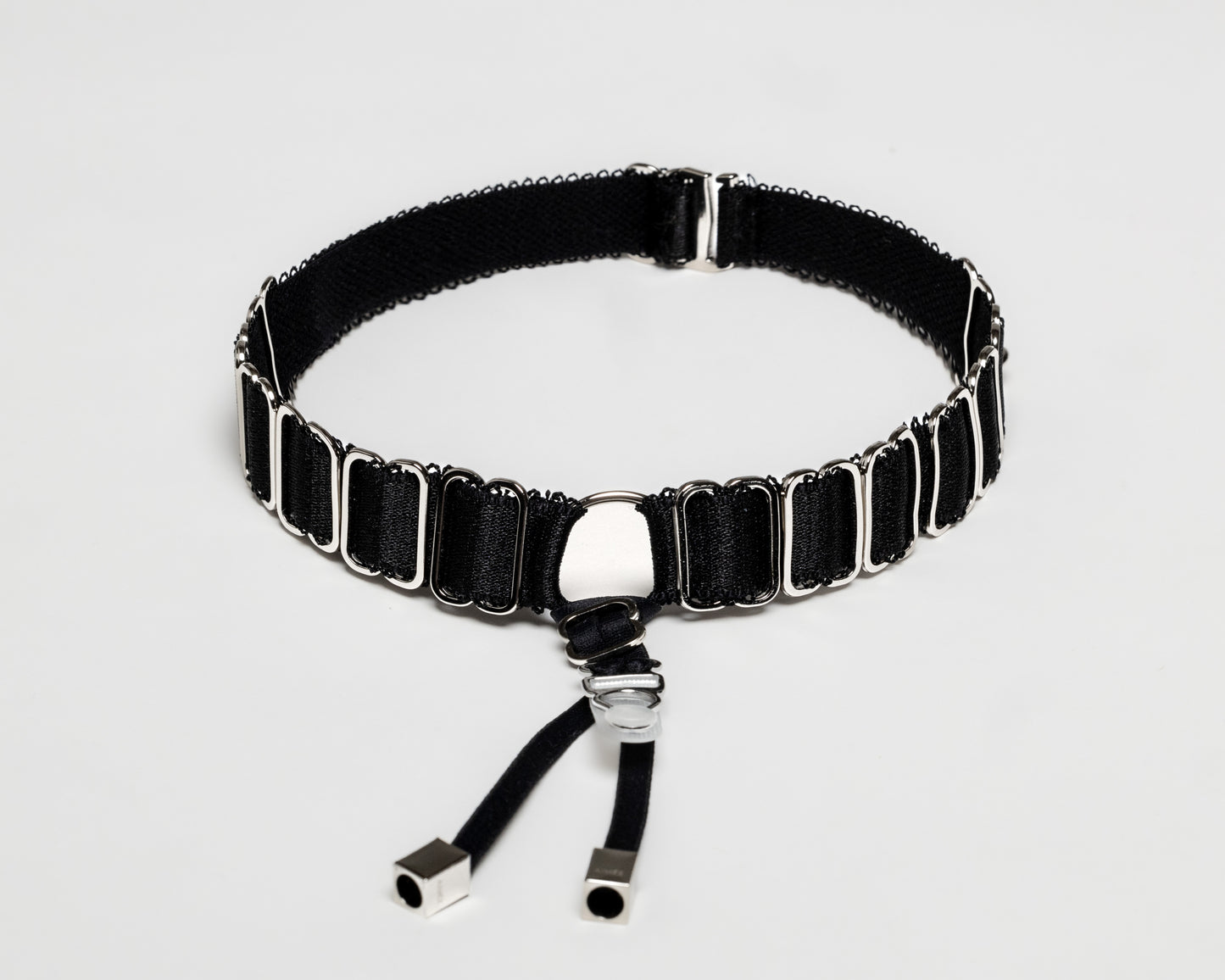 NOIR GARTER BELT