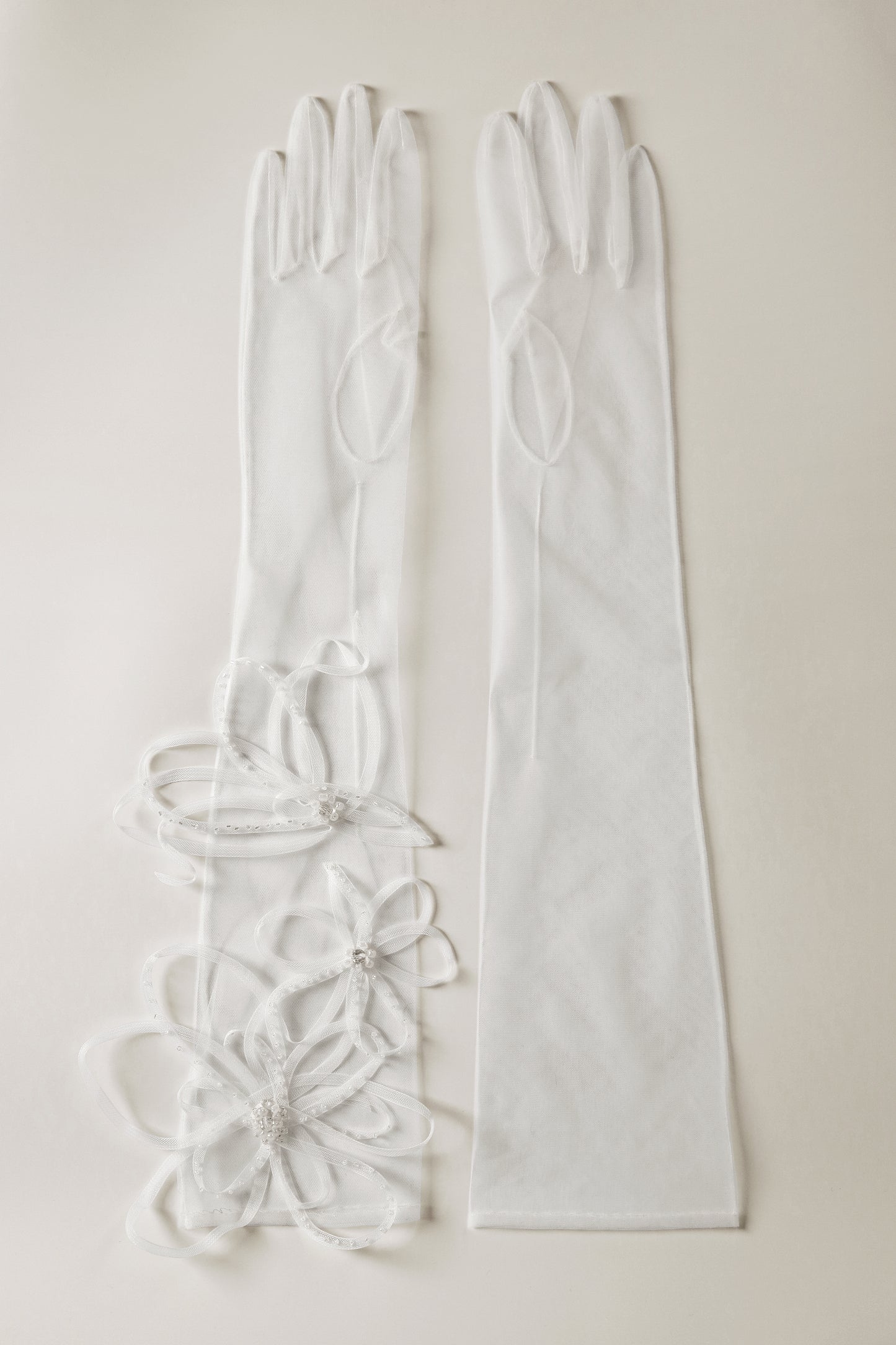 LILY WHISPER GLOVES
