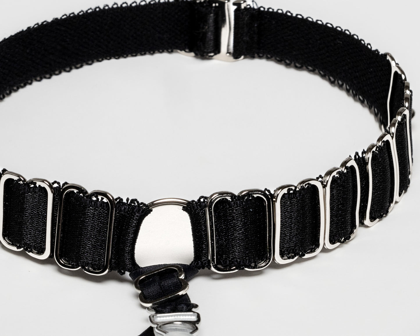 NOIR GARTER BELT