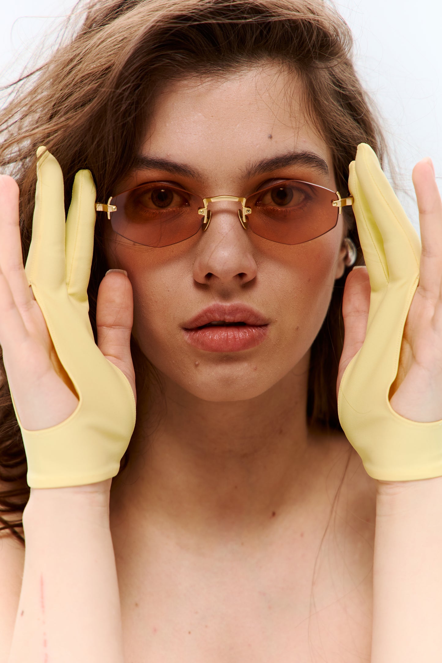 SHIFT-BUTTER GLOVES